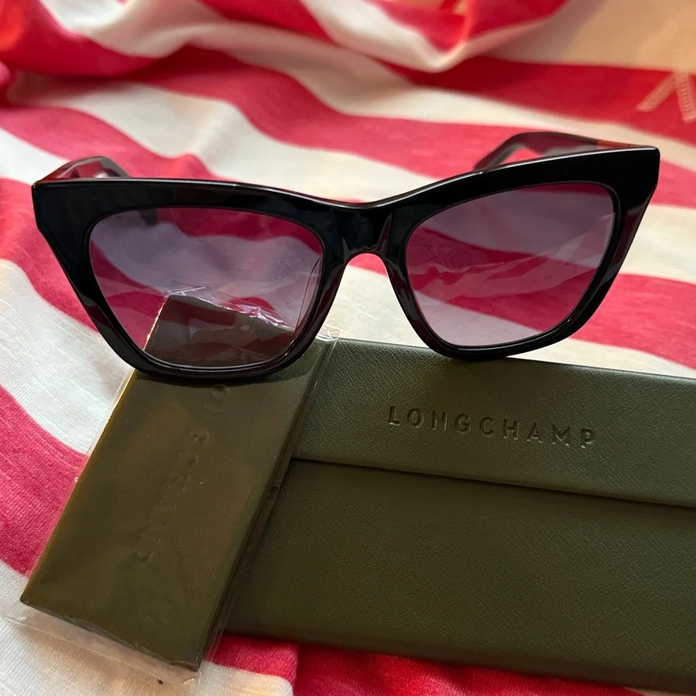 Longchamp 715S Women’s Black Cat-Eye Sunglasses with Purple Gradient Lenses NIC